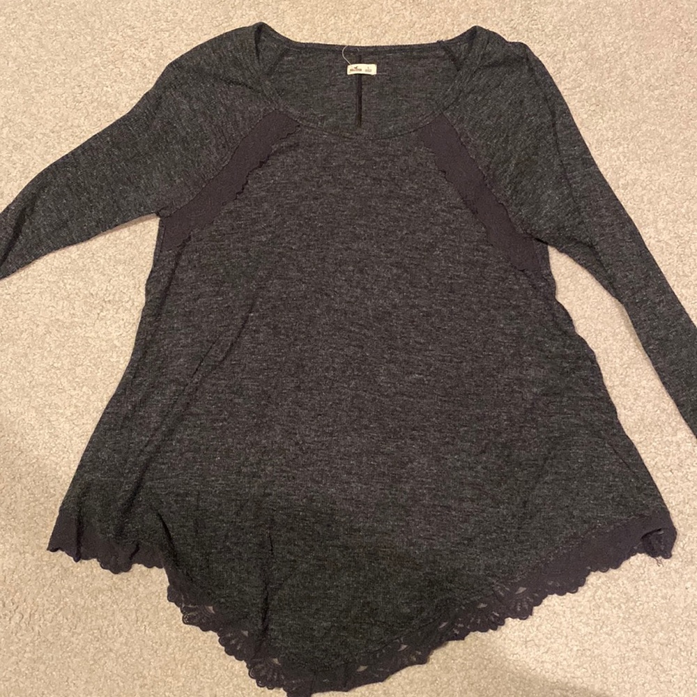 Lightly worn Hollister long sleeve